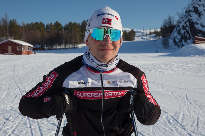 Daniel Strand nyter å trene og gå på ski. 