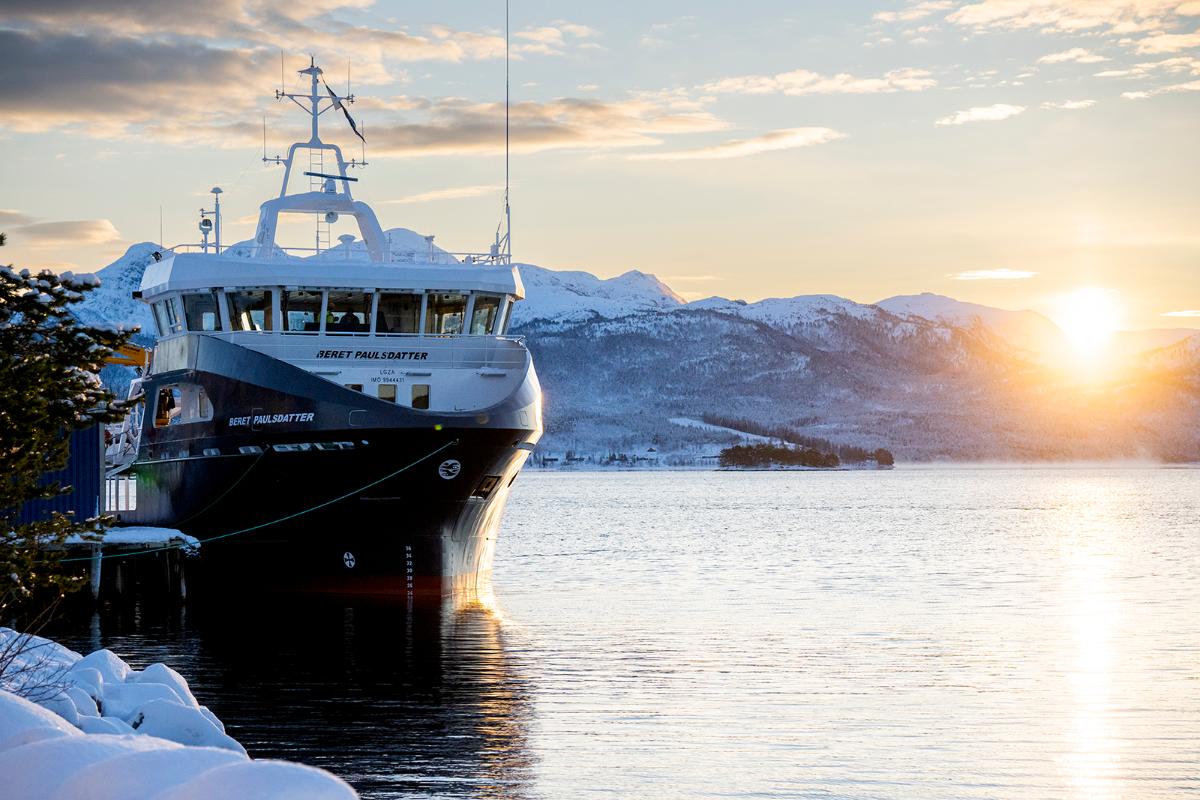 Beret Paulsdatter til kai p&aring; Vaagland. 