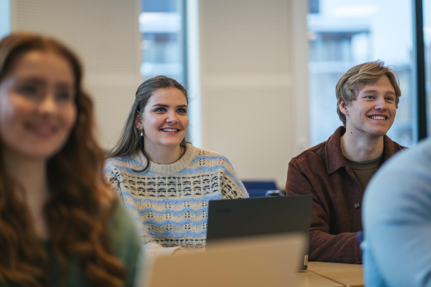 Bilde-Integrert master i realfag, språk eller samfunnsfag med praktisk-pedagogisk utdanning - master 