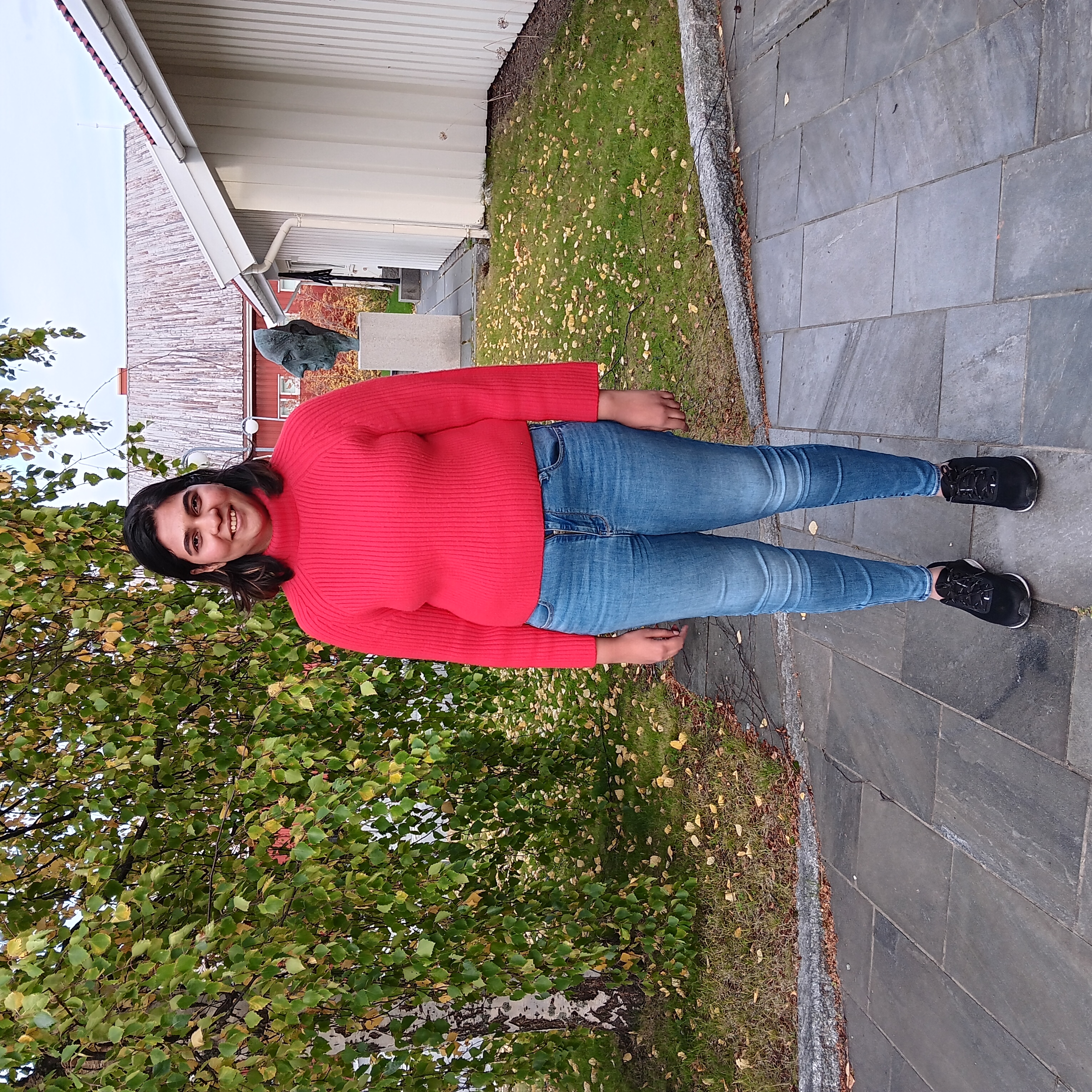 Portrait photo of a woman.