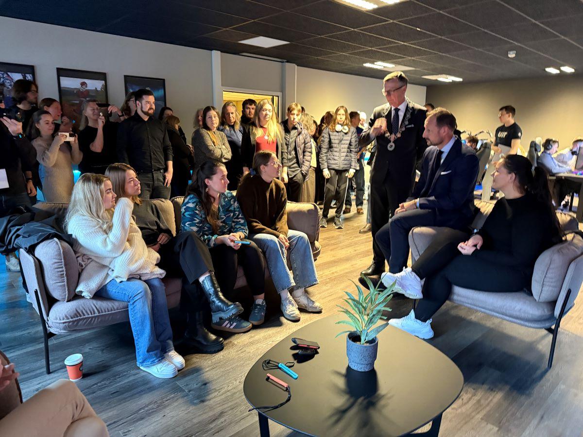 Kronprins Haakon og studentene