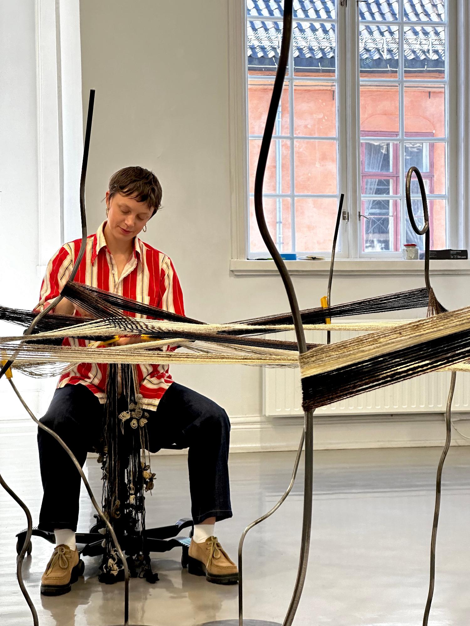 Illustrasjons-/bannerbilde for Artist talk with Elina Waage Mikalsen