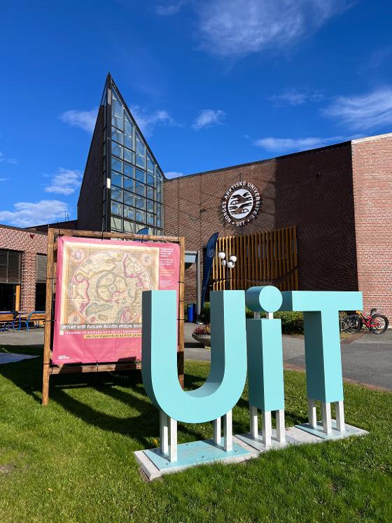 Illustrasjonsbilde for Å leve med havet – vandreutstillingen kommer til Campus Alta
